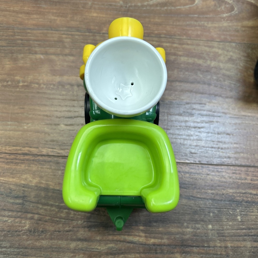 Fisher-Price Little People St. Patrick's Day Parade Set 2007 w/Box N0803 WORKS!! - Picture 15 of 16